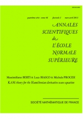 Théorie KAM pour l'équation des ondes hamiltonienne avec dérivées