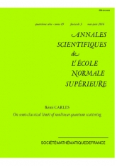 Limite semi- ique pour le scattering quantique non linéaire