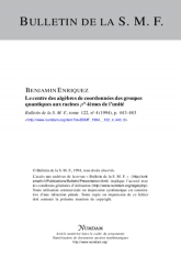 Le centre des algèbres de coordonnées des groupes quantiques aux racines $p^{\alpha }$-ièmes de l'unité