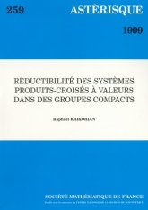 Réductibilité des systèmes produits-croisés à valeurs dans des groupes compacts