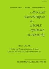 Interaction et pertinence du désordre pour le champ libre gaussien sur un réseau II : le cas bi-dimensionnel