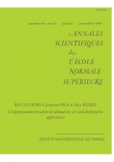 Paramétrisations uniformes d'ensembles sous-analytiques et applications diophantiennes