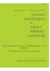 Fibres pseudo-déployées et surjectivité arithmétique