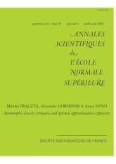 Estimations de densité automorphe et exposants d'approximation optimaux