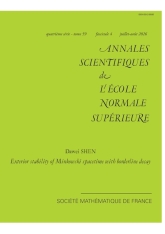 Stabilité extérieure de l'espace-temps de Minkowski avec une décroissance limite